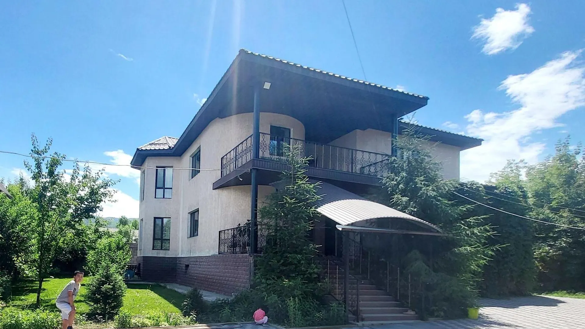 Almaty Guest House